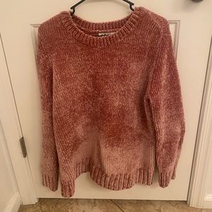 Thick, pink long sleeve sweater!